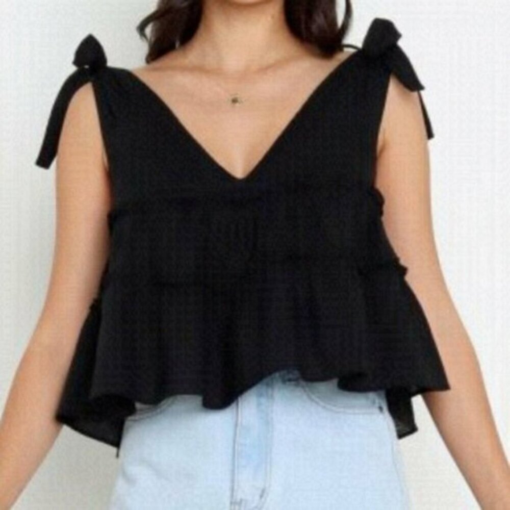 Petal & Pup V Neck Cropped Tie Straps Women Top Erenda, Black, size 4 NWT